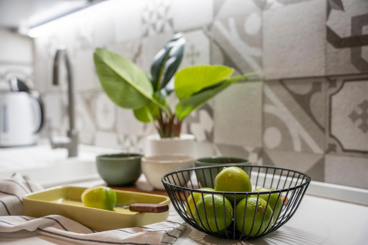 Puglia5Stars Stazione Centrale Urban Green Bari Luaran gambar